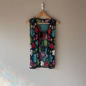 vintage crochet knit floral sleeveless tie front vest